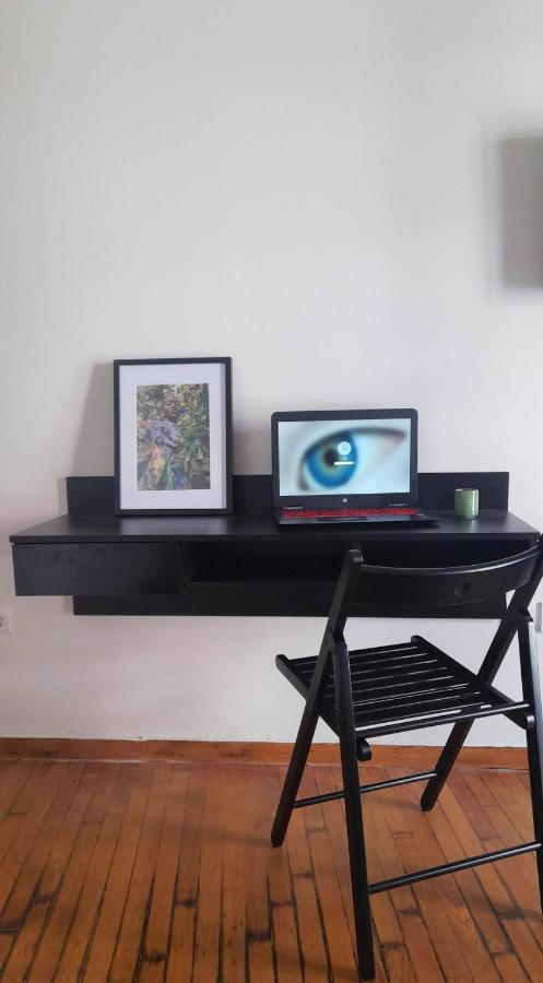 Stylish, Modern Apartment In Athens City Centre. Экстерьер фото